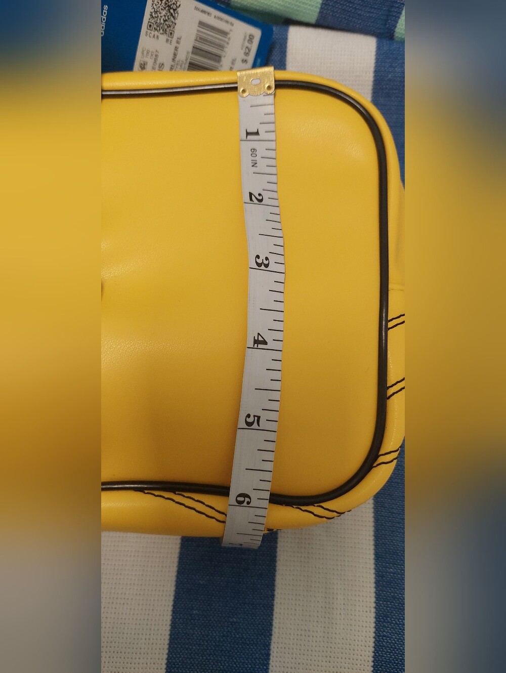 Adidas Yellow Vinyl Shoulder Bag with Black Trim - Picture 7 of 10